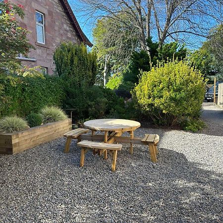 Appartamento Period House / Entire Upstairs Flat Inverness Esterno foto