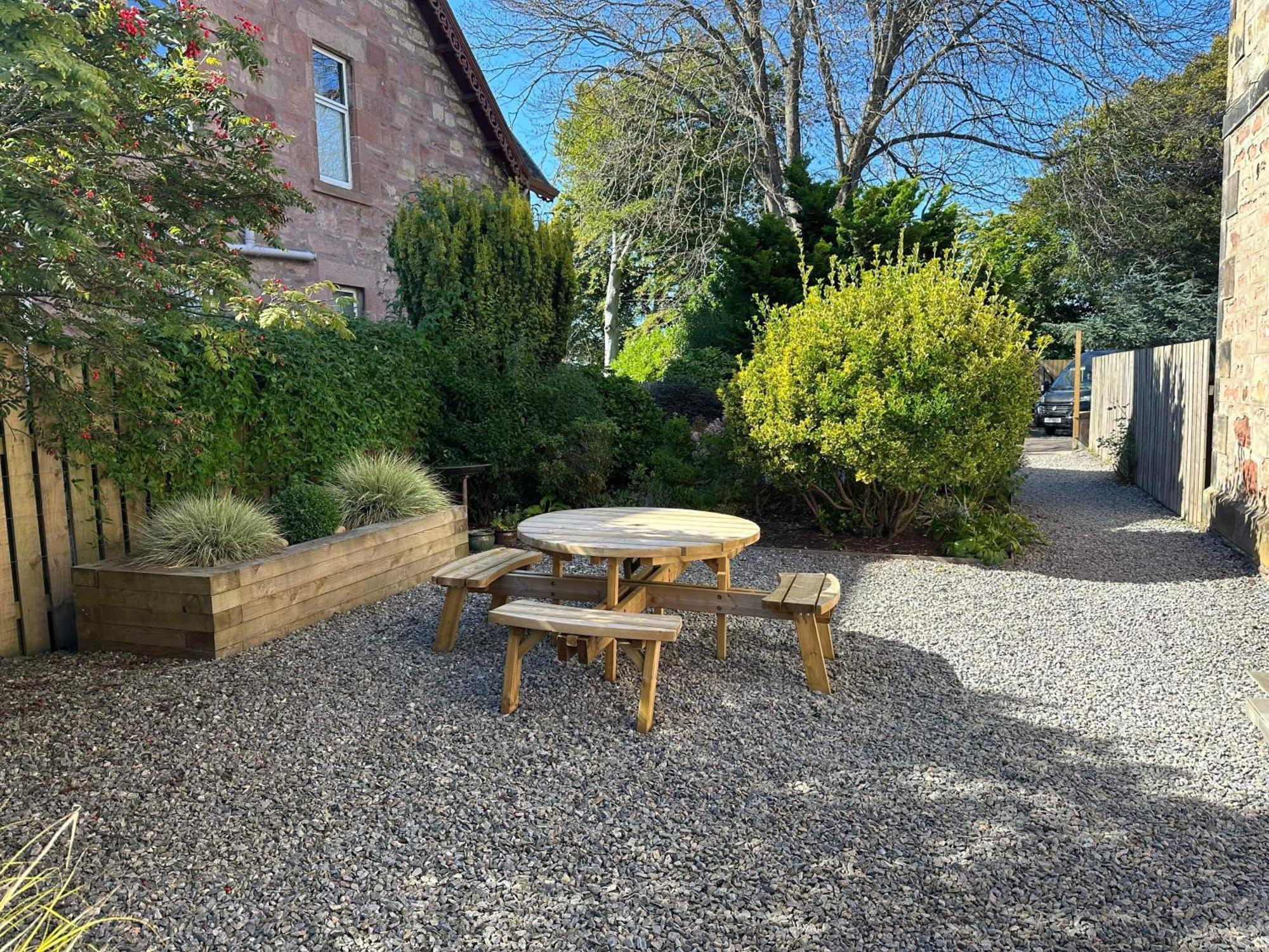 Appartamento Period House / Entire Upstairs Flat Inverness Esterno foto